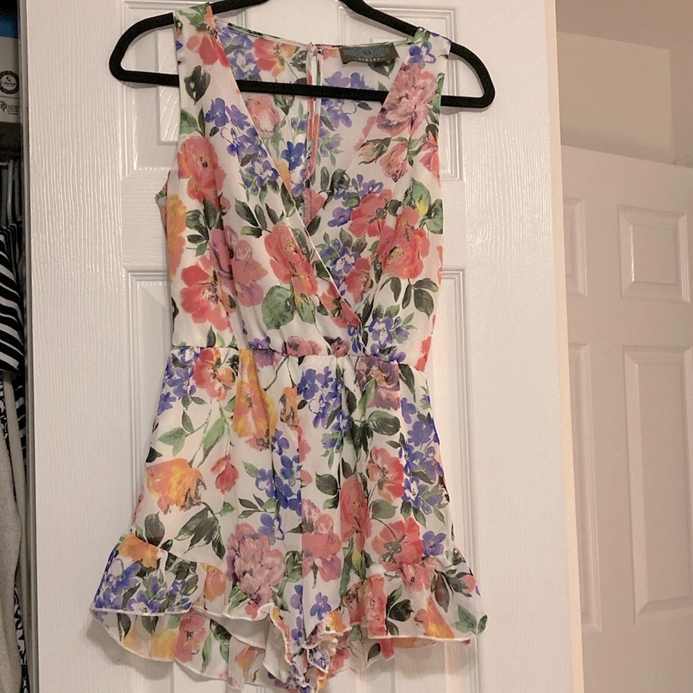 Floral Sleeveless Romper
